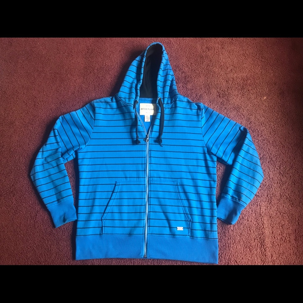 Dutch Sweater - Picture 2 of 3
